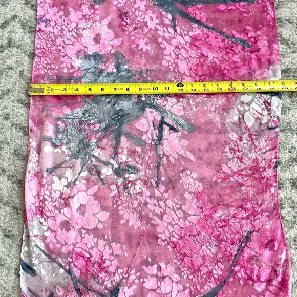 NWT Miss Museum Pink Floral Silk Scarf - Waima Wharf Museum Boutique - Picture 16 of 16